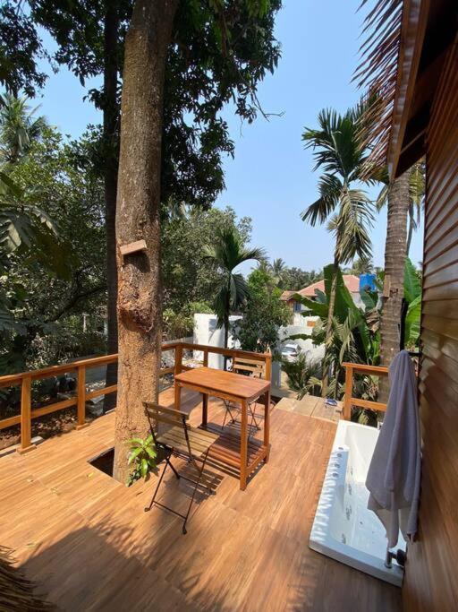 Mangifera Treehouse-Elixir Beach Farm-Jacuzzi-Cozy Villa Alibag Luaran gambar